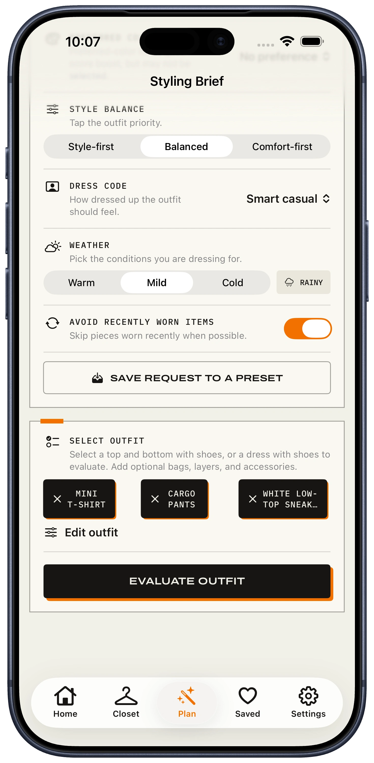 ClosetCue outfit evaluation request with style balance, dress code, weather, and selected outfit pieces